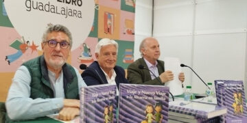 ‘Viaje y nuevo viaje a la Alcarria en familia’ cautiva al público en la Feria del Libro de Guadalajara
