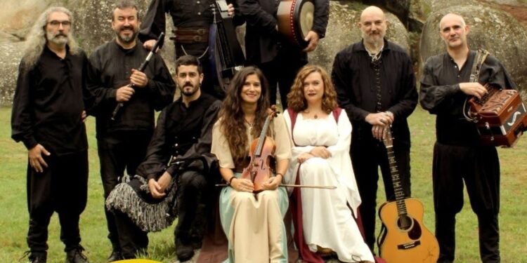 “Noche Ancestral” en Estival Cuenca con Luar na Lubre y Cuélebre 1 30 06 LuarnaLubre 2