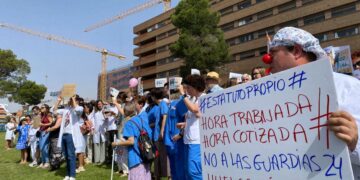 El 41 por ciento del personal facultativo del Servicio de Salud de Castilla-La Mancha ha secundado la huelga