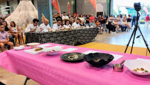 Abierta la convocatoria del XV Concurso Nacional de Cocina ‘Ajo Morado de Las Pedroñeras’ que repartirá 3.500 euros en premios 2 Abierta la convocatoria del XV Concurso Nacional de Cocina ‘Ajo Morado de Las Pedroñeras’ que repartirá 3.500 euros en premios