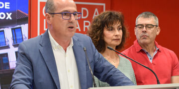 Alberto Rojo considera “grave” que Guarinos haya querido capitalizar las obras de 156 viviendas de alquiler que tienen financiación de la Junta y el Gobierno