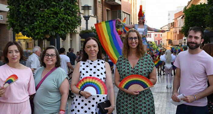 Avanza la creación de la Red de Municipios y Provincias por la Igualdad y la Diversidad 1 Avanza la creación de la Red de Municipios y Provincias por la Igualdad y la Diversidad