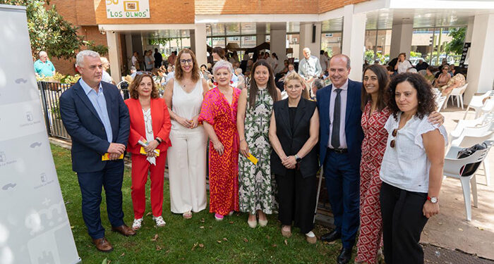 Castilla-La Mancha conmemora los 50 años de la residencia ‘Los Olmos’ y proyecta su futuro con una nueva infraestructura moderna y sostenible
