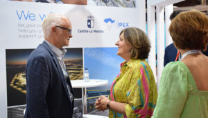 Castilla-La Mancha lidera el crecimiento del empleo en la logística desde 2015 y es la cuarta región que más conductores profesionales forma 2 Castilla-La Mancha lidera el crecimiento del empleo en la logística desde 2015 y es la cuarta región que más conductores profesionales forma