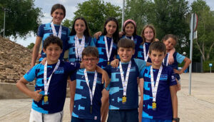 Club Alcarreño consigue 22 medallas en el Campeonato de Natación de Castilla-La Mancha de verano benjamín y alevín. 2 Club Alcarreño consigue 22 medallas en el Campeonato de Natación de Castilla-La Mancha de verano benjamín y alevín.