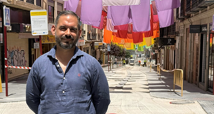 Comienzan las obras de pavimentación de la calle Miguel Fluiters 1 Comienzan las obras de pavimentación de la calle Miguel Fluiters