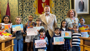 Dolz y Tirado ensalzan la calidad de los trabajos del XII Concurso Infantil ‘Dibuja los colores de Cuenca’