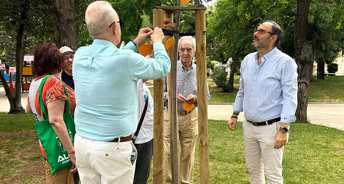 El Árbol de los Donantes del Parque de la Concordia vuelve a recordarnos que donar es dar vida 1 El Árbol de los Donantes del Parque de la Concordia vuelve a recordarnos que donar es dar vida