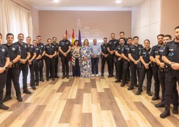 El Ayuntamiento de Guadalajara da la bienvenida a los 17 nuevos agentes de Policía Local en prácticas
