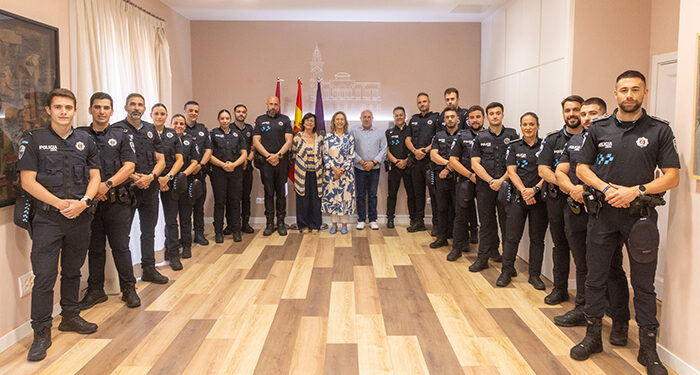 El Ayuntamiento de Guadalajara da la bienvenida a los 17 nuevos agentes de Policía Local en prácticas 1 El Ayuntamiento de Guadalajara da la bienvenida a los 17 nuevos agentes de Policía Local en prácticas