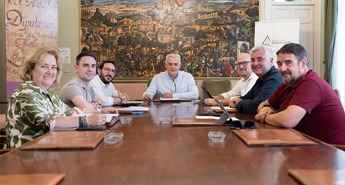 El Comité de Impulso del proyecto de Zona Franca se amplía a seis ayuntamientos del Corredor