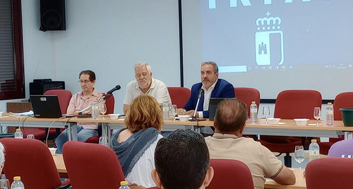 El IRIAF celebra una jornada de transferencia de resultados de sus investigaciones sobre la resiliencia varietal de la vid al cambio climático