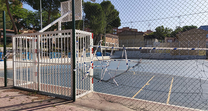 El PSOE denuncia que el abandono de las pistas deportivas por parte de Guarinos conlleva graves consecuencias como el suceso del joven herido en el Nuevo Alamín