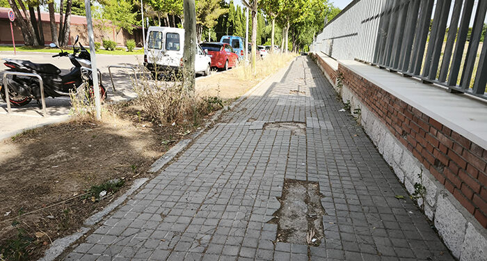 El PSOE reclama a Guarinos un Plan de Asfaltado urgente ante el “preocupante” deterioro de las calles y aceras de la ciudad