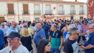 El Partido Popular de Guadalajara respalda a los vecinos de la provincia frente al recorte del transporte rural impulsado por el Gobierno de España 2 El Partido Popular de Guadalajara respalda a los vecinos de la provincia frente al recorte del transporte rural impulsado por el Gobierno de España