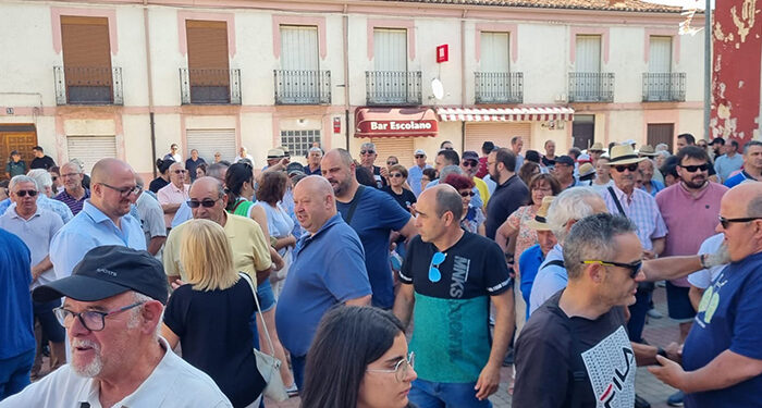 El Partido Popular de Guadalajara respalda a los vecinos de la provincia frente al recorte del transporte rural impulsado por el Gobierno de España 1 El Partido Popular de Guadalajara respalda a los vecinos de la provincia frente al recorte del transporte rural impulsado por el Gobierno de España