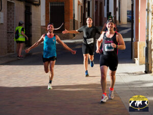 El joven Visheng Zhou y la veterana María Jesús Algarra dominan la festiva XX CP Villa de Minglanilla 3 El joven Visheng Zhou y la veterana María Jesús Algarra dominan la festiva XX CP Villa de Minglanilla