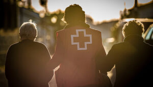 El maltrato a personas mayores, una realidad invisible que afecta principalmente a mujeres