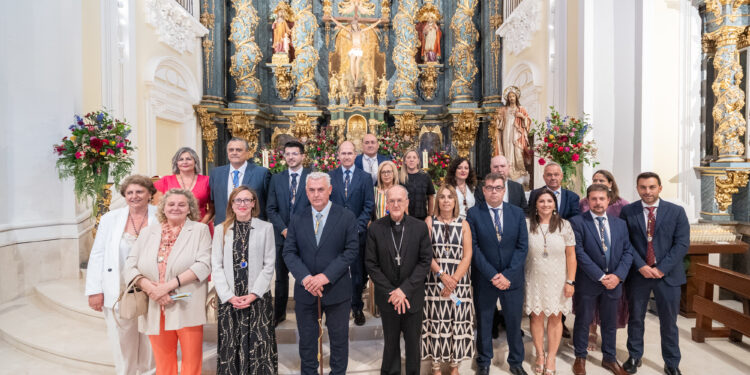 La Diputación de Guadalajara, finalista de los Premios Europeos a la Innovación Política 1 Foto San Nicolas al termino de la misa