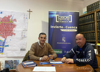 Invierte en Cuenca se reúne con el alcalde de Casasimarro para ayudar a su desarrollo industrial