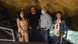 La Diputación de Cuenca colaborará con el Ayuntamiento de Villares del Saz en la próxima apertura de la Cueva del Estrecho
