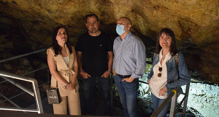 La Diputación de Cuenca colaborará con el Ayuntamiento de Villares del Saz en la próxima apertura de la Cueva del Estrecho