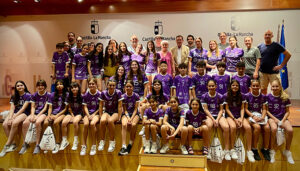 La Junta reconoce a las jóvenes promesas del Balonmano Guadalajara por su excelente temporada