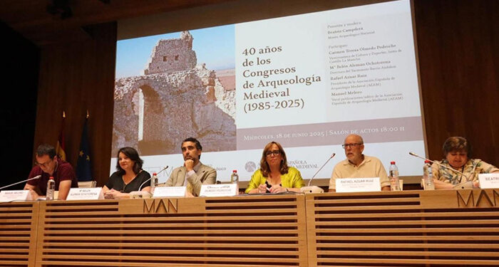 La Junta reitera su compromiso con la candidatura del Paisaje Dulce y Salado y el papel que juega el patrimonio de la época medieval