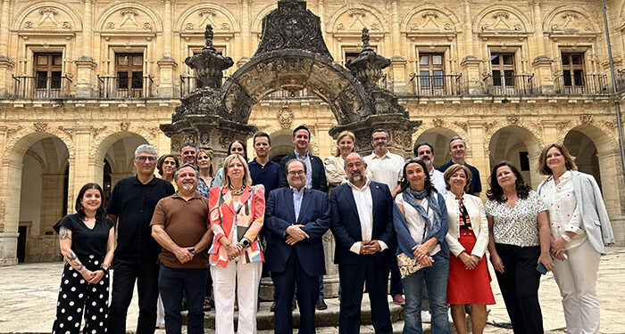 La UCLM formaliza desde Uclés la puesta en marcha de su Plan Estratégico 2030 1 La UCLM formaliza la puesta en marcha de su Plan Estratégico 2030