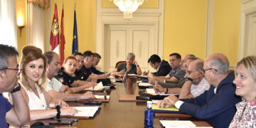 La subdelegada del Gobierno preside la Comisión de Flujos Migratorios en Cuenca