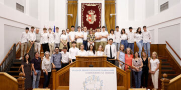 Los institutos Agustiniano de la capital y Alejo Vera de Marchamalo, ganadores de la VII Liga de Debate Escolar de Guadalajara