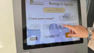 Los quioscos digitales de recarga de tarjetas de autobús están ya en funcionamiento en Guadalajara 2 Los quioscos digitales de recarga de tarjetas de autobús están ya en funcionamiento en Guadalajara