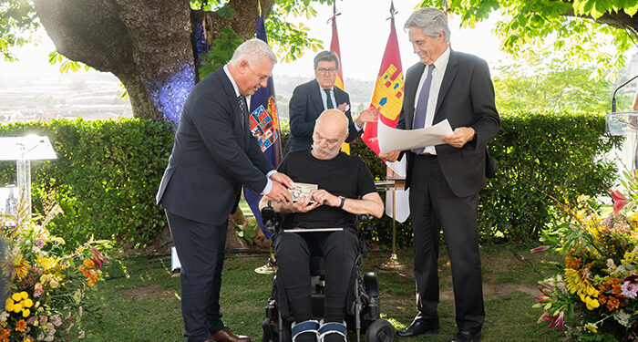 Martín Caparrós recoge el XIII premio internacional de periodismo ‘Cátedra Manu Leguineche’ en Brihuega