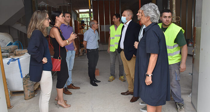 Martínez Chana destaca el avance de las obras del edificio sociosanitario de Villanueva de la Jara con una inversión de casi un millón de euros 1 Martínez Chana destaca el avance de las obras del edificio sociosanitario de Villanueva de la Jara con una inversión de casi un millón de euros