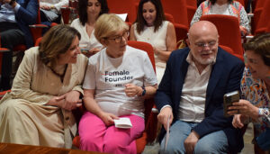 Más de 6.250 mujeres en entornos rurales de la región se formarán en competencias digitales con una inversión de 4,5 millones de euros