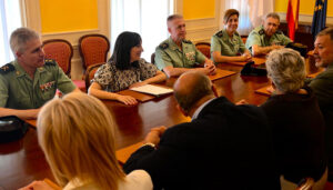 Mercedes González anuncia la celebración de los actos centrales de la Patrona de la Guardia Civil en Cuenca 3 Mercedes González anuncia la celebración de los actos centrales de la Patrona de la Guardia Civil en Cuenca