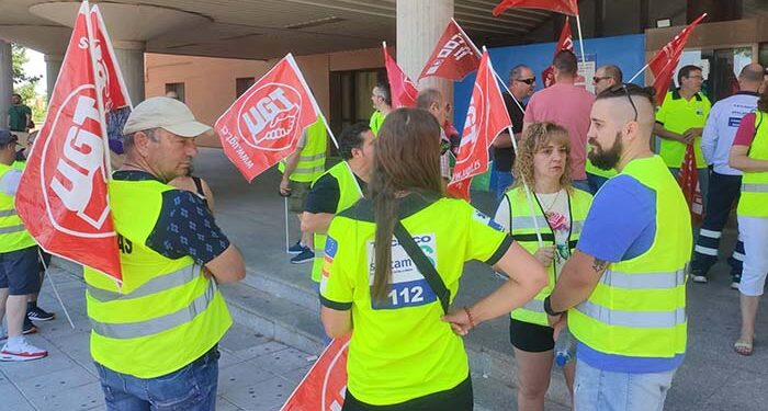 Nueva jornada de paro en el transporte sanitario de la región con un 100% de seguimiento