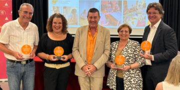 La Junta recibe el Premio a la Iniciativa en Desinstitucionalización 2025 por sus viviendas para mayores en Cuenca