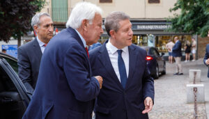 Page considera que “hace 40 años España tomó el camino correcto y completó su definición como país” 2 Page considera que “hace 40 años España tomó el camino correcto y completó su definición como país”