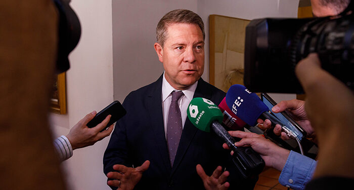 Page sentencia: "No defiendo un partido que se vanagloria de tener un puto amo" 1 Page sobre Leire Díez “Si no está a sueldo del Partido Popular, la verdad sea dicha, se lo está regalando”