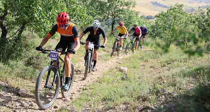 Un junior hecho en el Circuito conquista Jadraque: victoria para Mateo Alcívar 1 Un junior hecho en el Circuito conquista Jadraque victoria para Mateo Alcívar