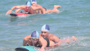 Un total de 32 socorristas del Club Alcarreño disputan la segunda Spanish Summer Beach Cup de salvamento y socorrismo en Noja