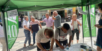 Unas 500 personas firman en Cuenca su apoyo a la petición de precios justos para el cereal