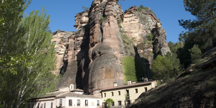 Molina de Aragón y la Romería de la Virgen de la Hoz este Domingo de Pentecostés 1 Ventosa Guadalajara Sant Virgen de la Hoz 2 0 2 FS 9569