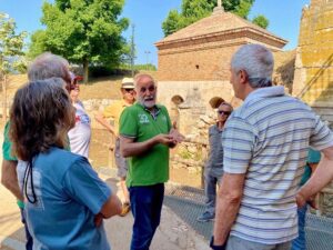 La Junta atiende la llamada de los vecinos del entorno del Puente Árabe y reitera su compromiso con la conservación y mejora del monumento 2 La Junta atiende la llamada de los vecinos del entorno del Puente Árabe y reitera su compromiso con la conservación y mejora del monumento