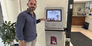 Ya está en funcionamiento el primer quiosco digital para la recarga de tarjetas de autobús de Guadalajara