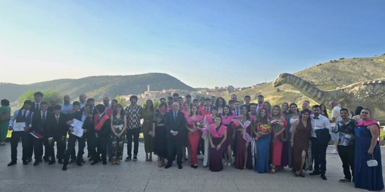 foto graduacion IES Zobel