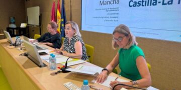 La Consejería de Agricultura, Ganadería y Desarrollo Rural reúne a la Sectorial del Pistacho para avanzar en la consecución de la IGP