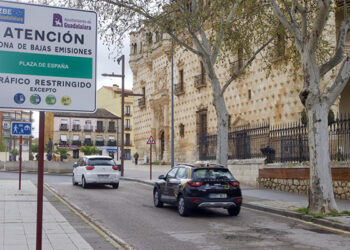 Aprobada una nueva moratoria en la aplicación de sanciones de la Zona de Bajas Emisiones en Guadalajara hasta abril de 2026 Aprobada una nueva moratoria en la aplicación de sanciones de la Zona de Bajas Emisiones en Guadalajara hasta abril de 2026