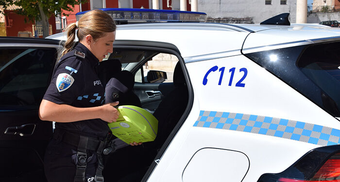 El Ayuntamiento de Tarancón amplía y renueva la red de desfibriladores en espacios públicos